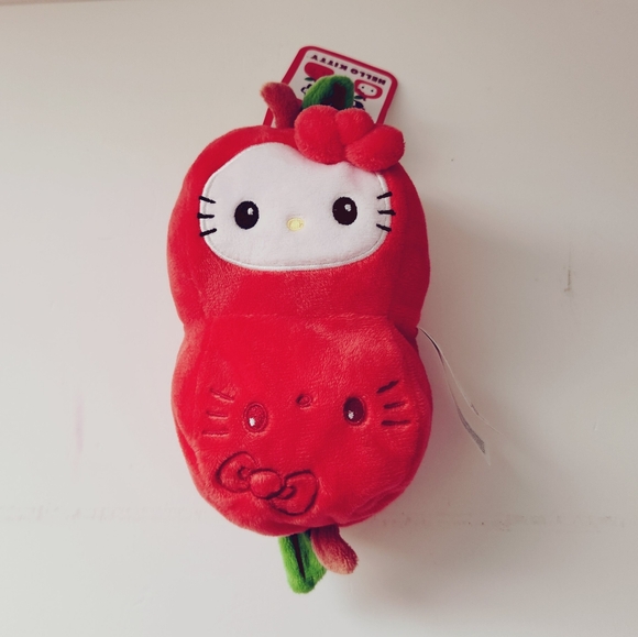 TeeTurtle Hello Kitty And Friends Reversible Hello Kitty Apple - Picture 6 of 9